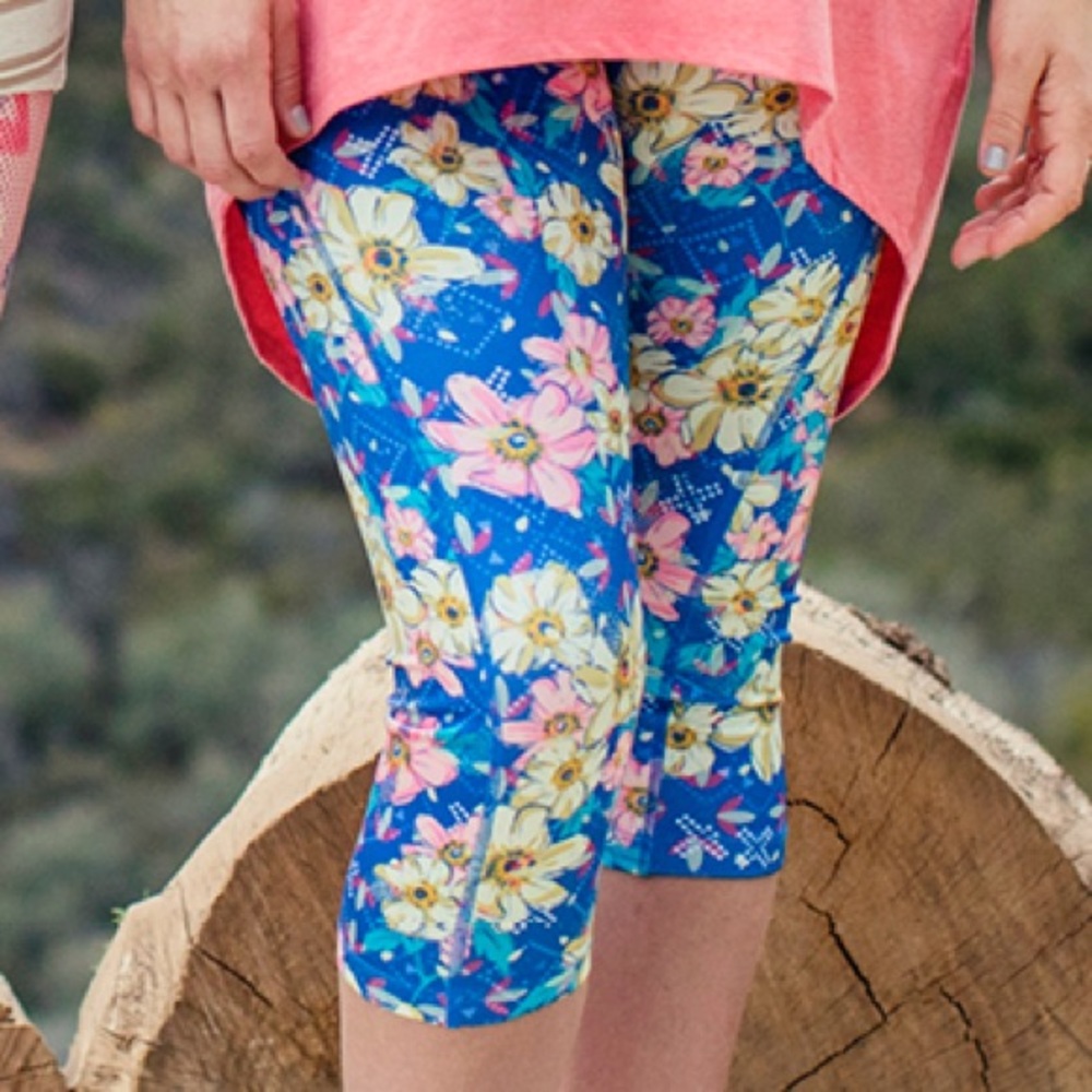 LuLaRoe Jade Capris- Size M